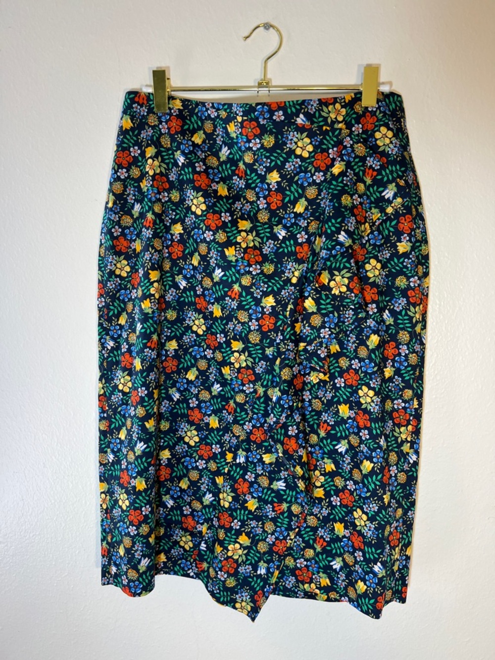 J. Crew Liberty Navy Floral Cotton Ruffle Front Pencil Skirt Red, Yellow Blue 8